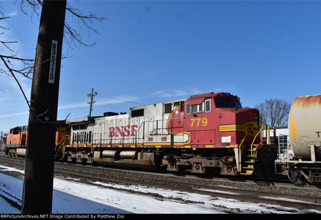 BNSF 7872 779